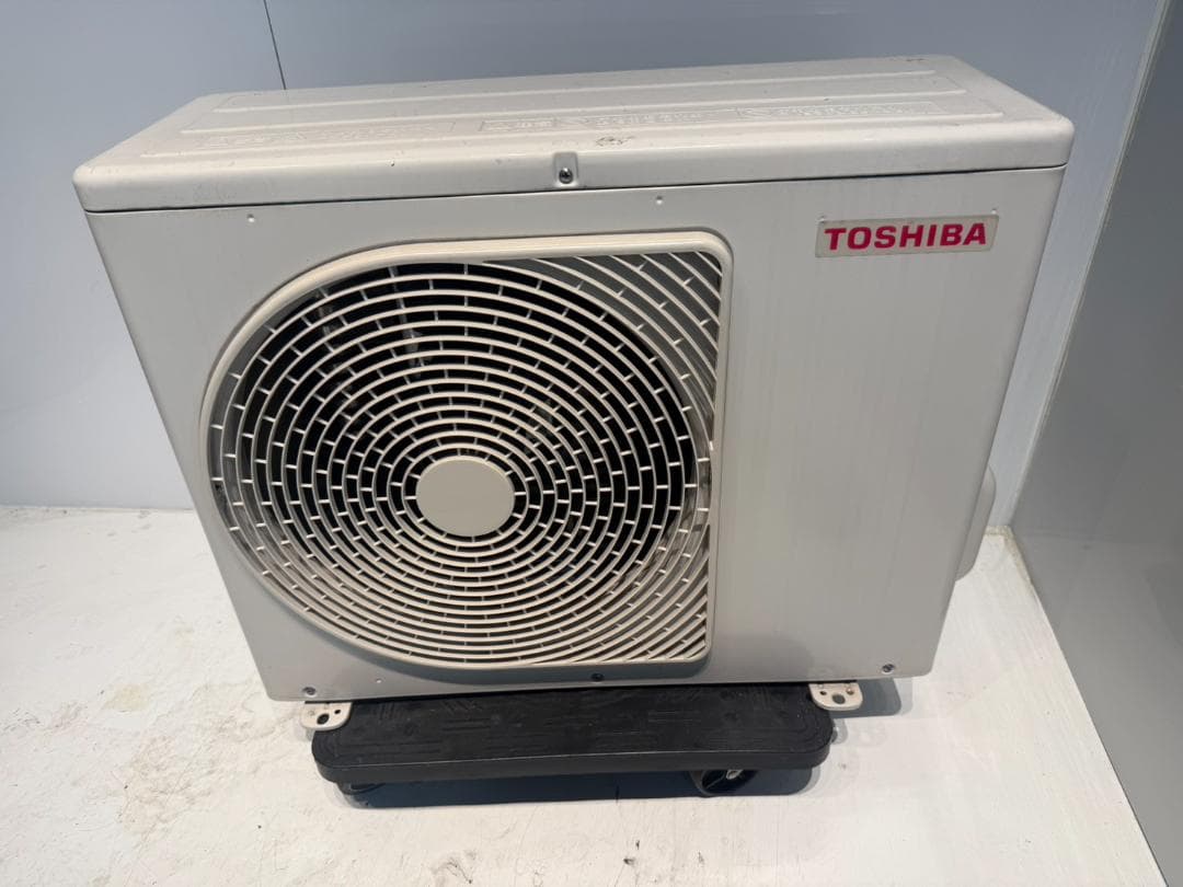 253　TOSHIBA　2023年製エアコン　6～8畳用