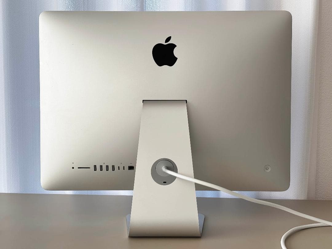 【美品】Apple iMac 21.5インチ 2017／マウス・キーボードあり