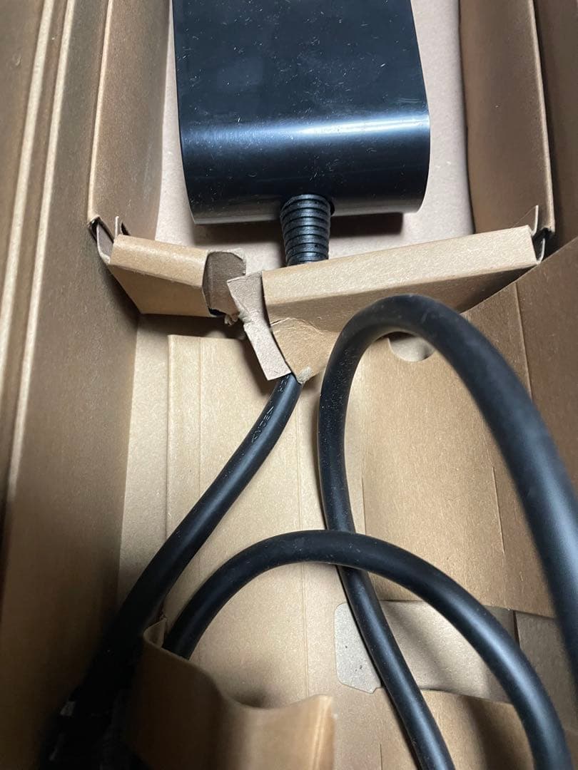 中国　韓国　ヨーロッパ　Dyson ドライヤー　ht01 ストレイトナー