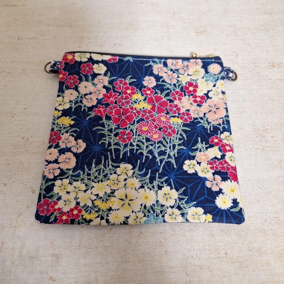 ねこパネル生地　ハンドメイド　ミニバック　ポーチ