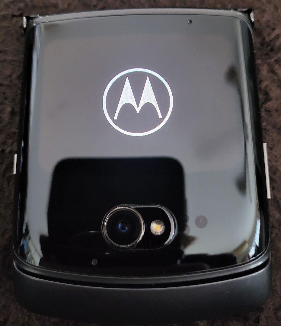 motorola razr 5g 1年使用　国内購入　基盤交換済
