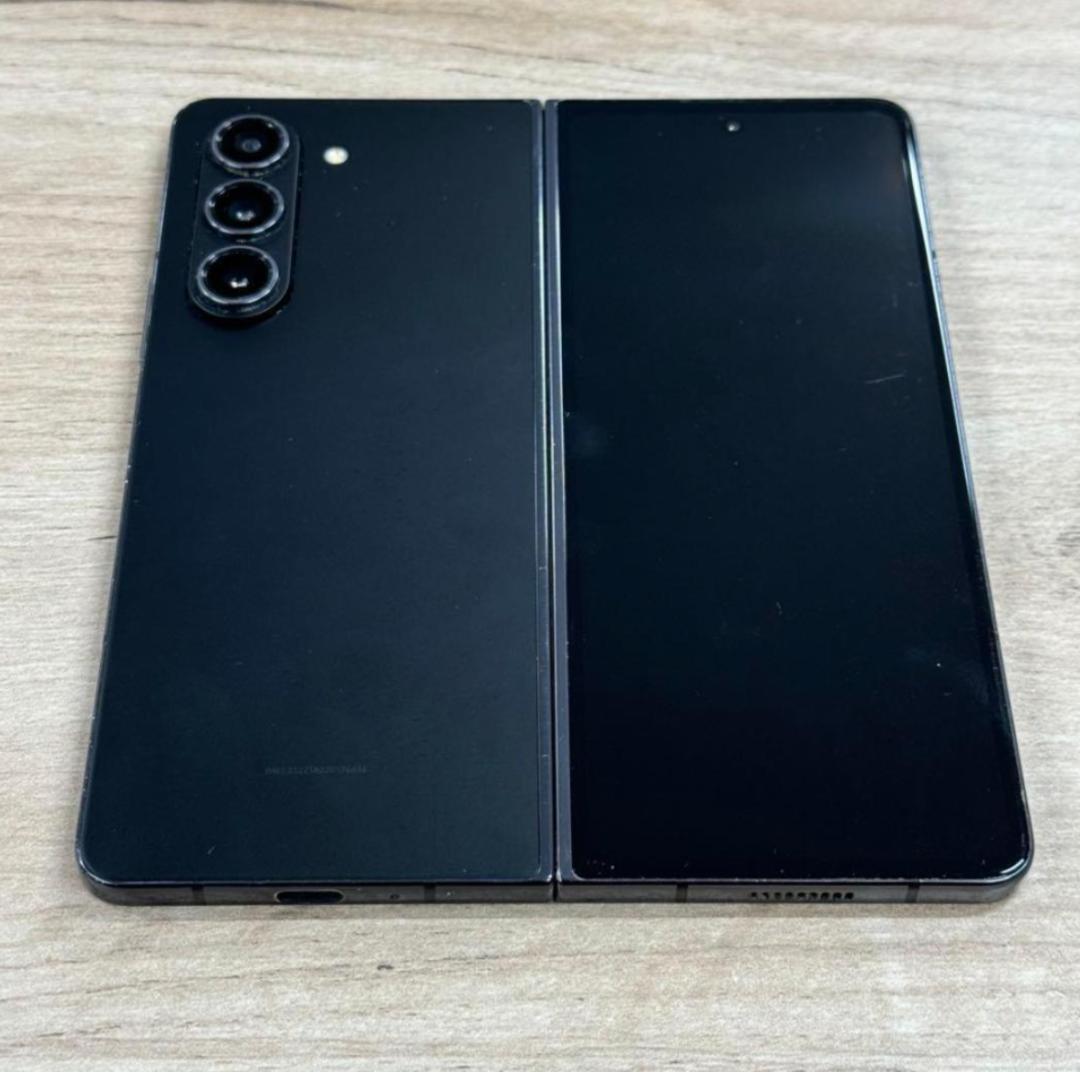 【超美品】Android Galaxy Fold 5｜512gb｜SIMフリー