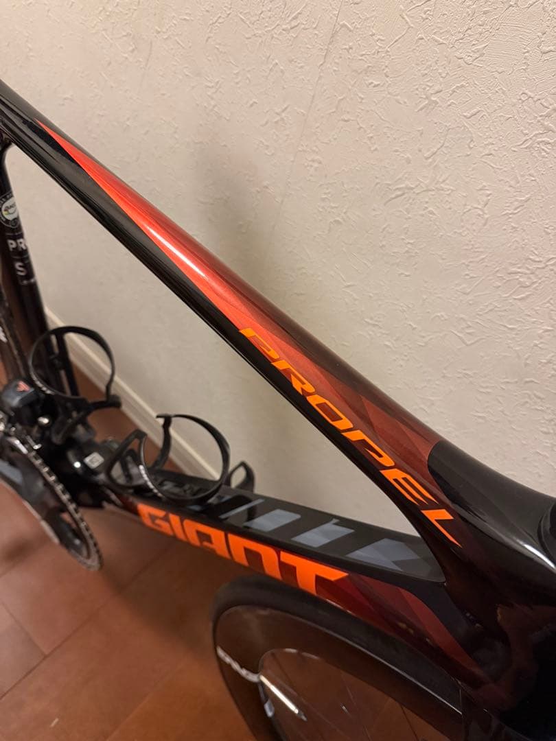 自転車本体 giant propel