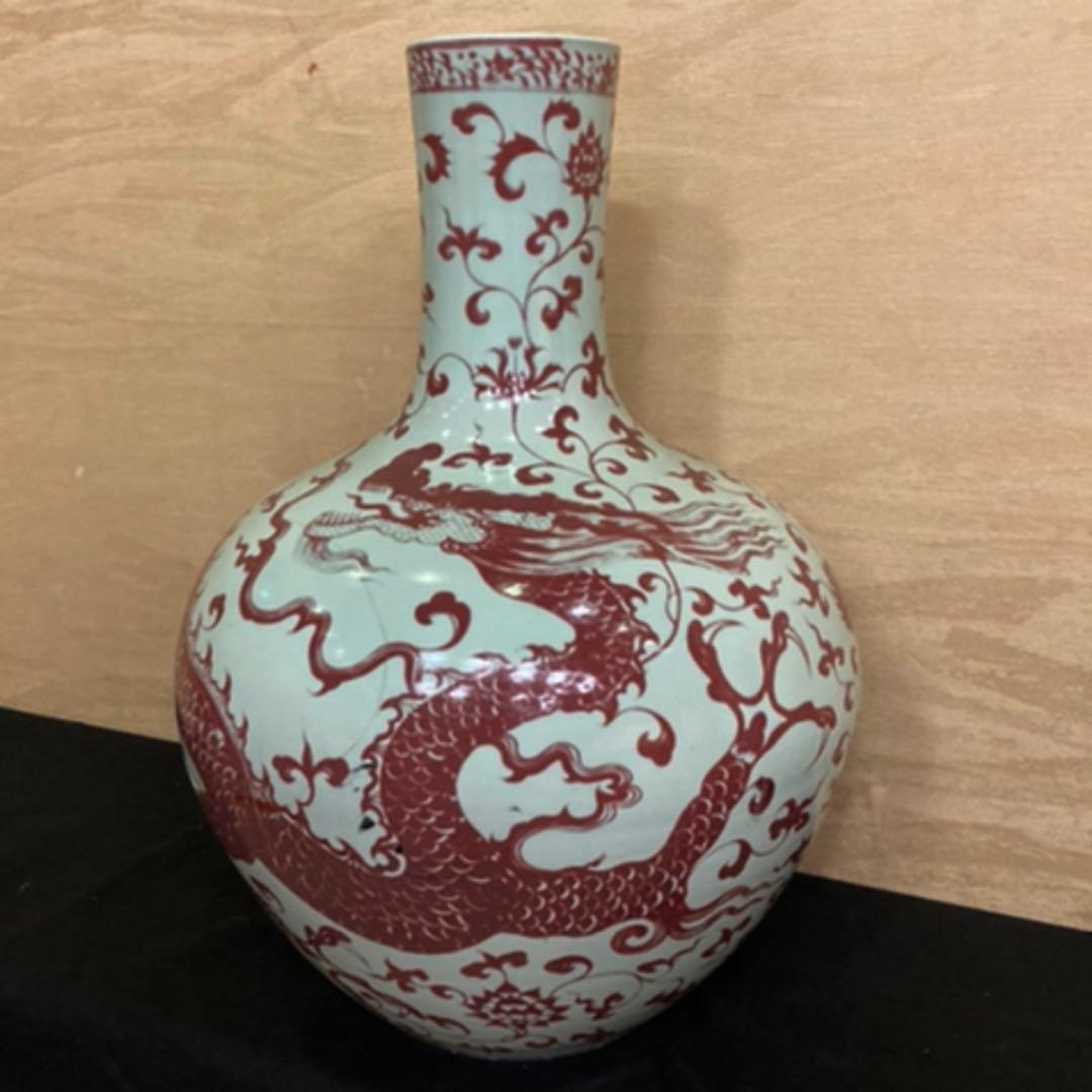 五爪献上龍　辰砂天球大花瓶　高さ75㎝
