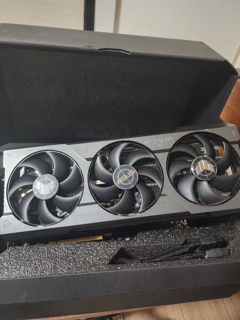 グラフィックボード・グラボ・ビデオカード ASUS TUF Gaming GeForce RTX 4080 OC