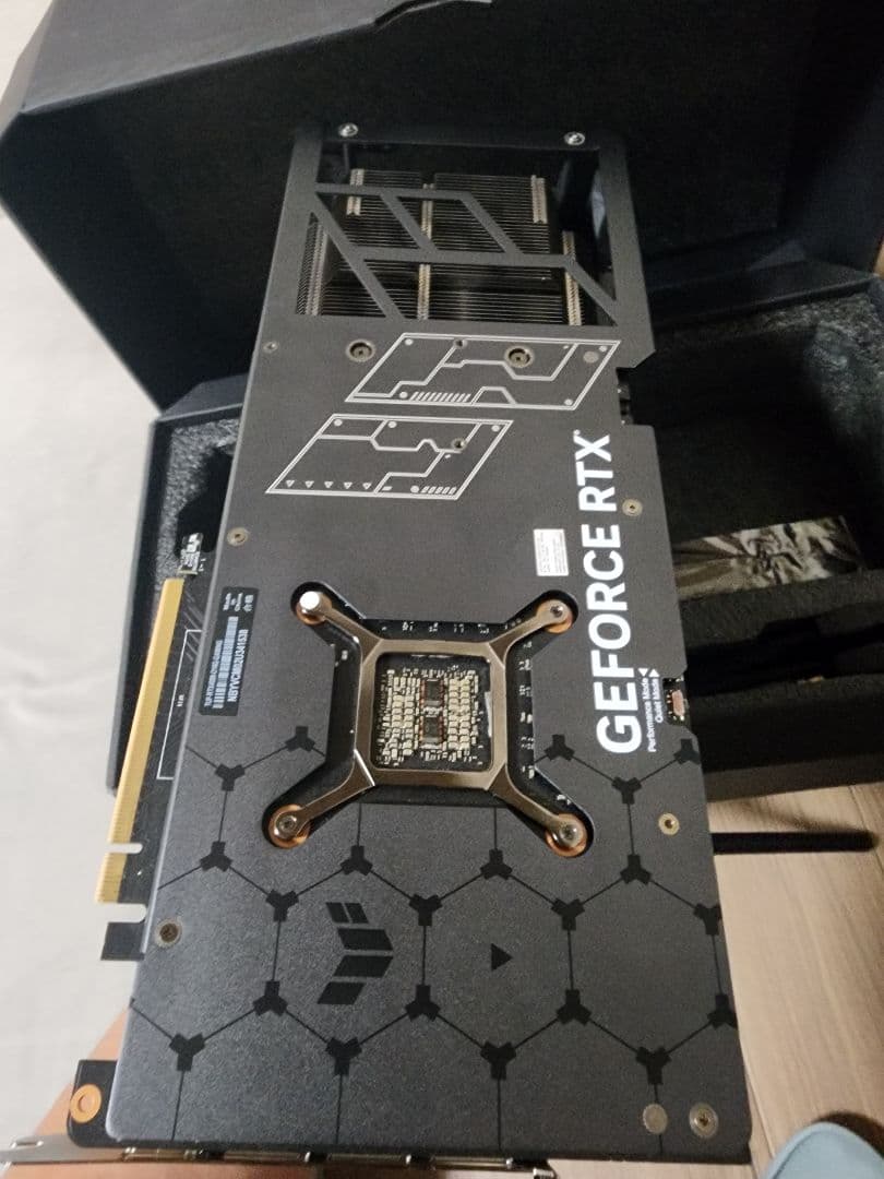 グラフィックボード・グラボ・ビデオカード ASUS TUF Gaming GeForce RTX 4080 OC