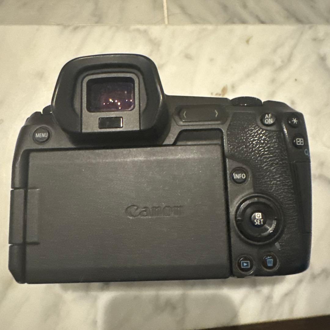 Canon EOS R（ボディ）
