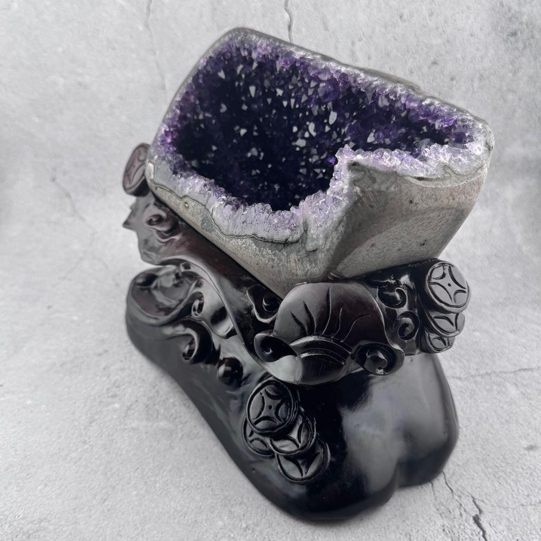 G-132アメジストクラスター ドーム 原石 天然石 パワーストーン　聚寳盆型