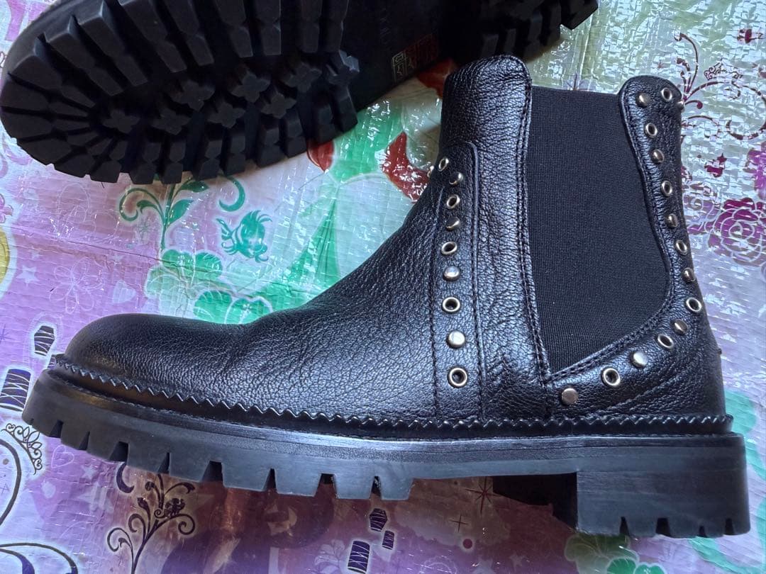 ジミーチュウ　ショートブーツ　サイドゴアブーツ