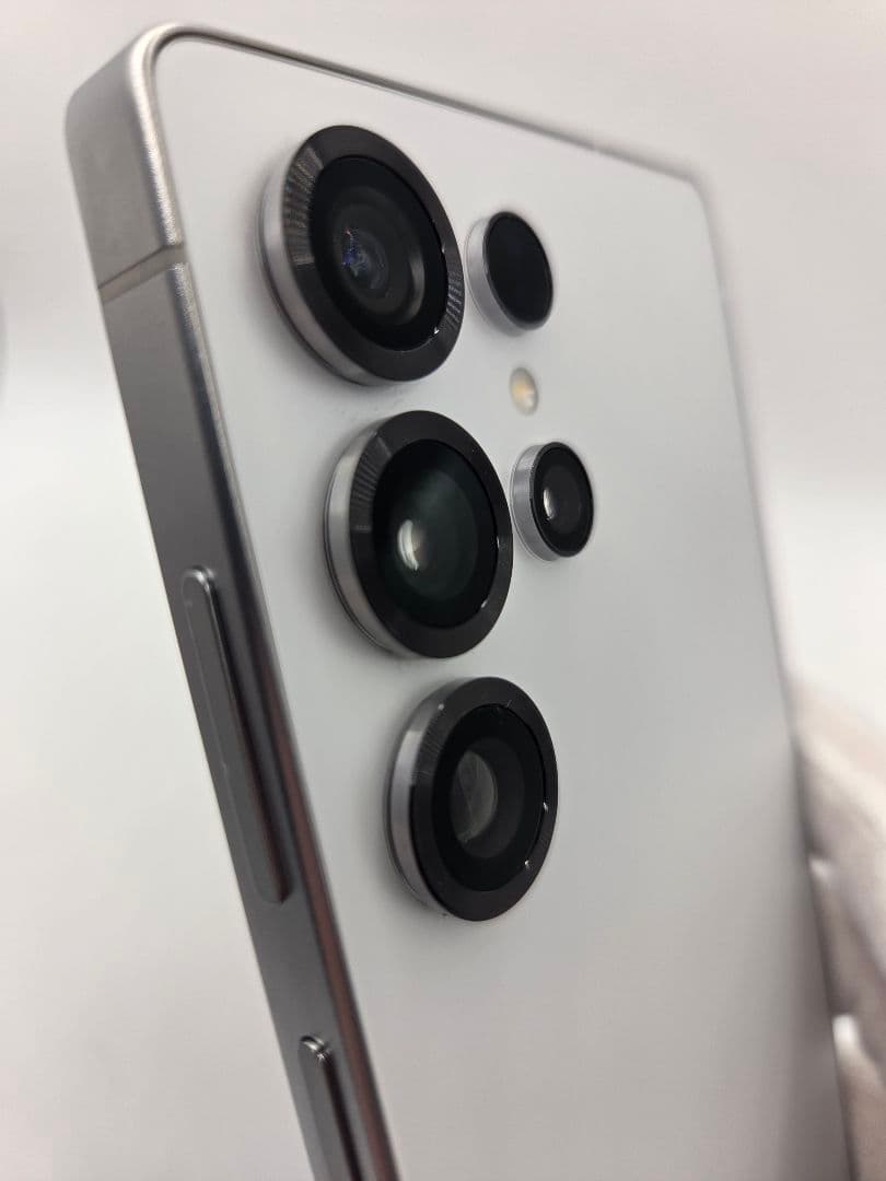 【国内版】Galaxy S25 Ultra ホワイトシルバー 256GB