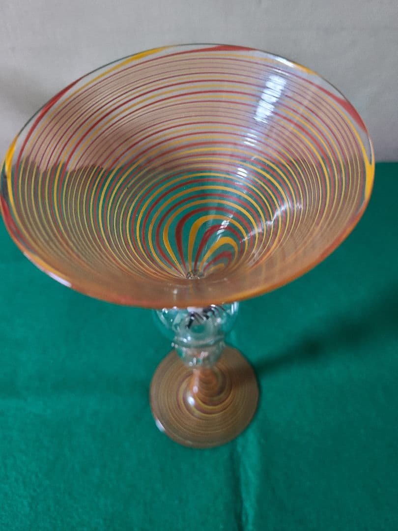 オーストリアアンティークグラス　ビミニレース吹きガラス　ニワトリ