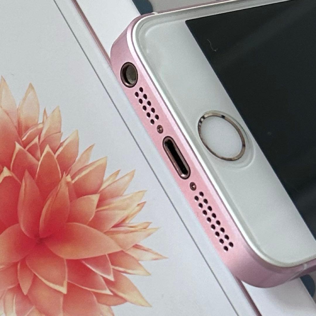 iPhone SE 第一世代 SIMフリー ローズピンク64GB 本体