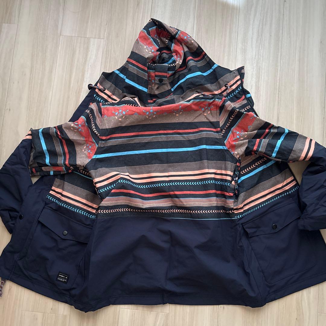 O'Neill Nineteen Fifty Two & Roxy スキーウェア