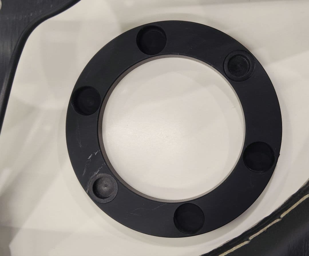 ナルディ クラシック33 ステアリング　　正規品　ブラック　美品　33パイ