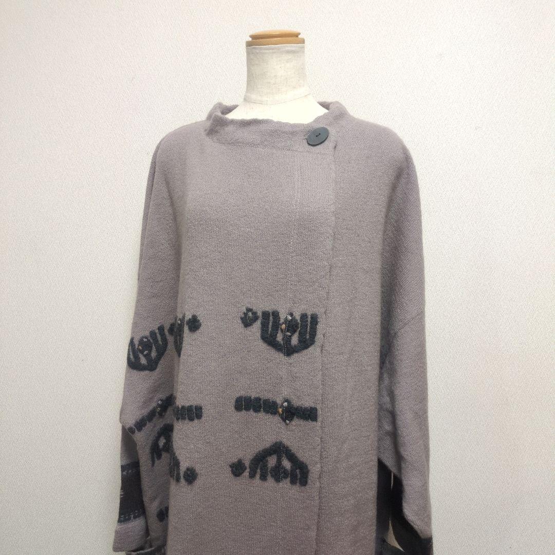 萌 MOYURU センソユニコ ウール ロングコート ポンチョ 刺繍 ゆったり