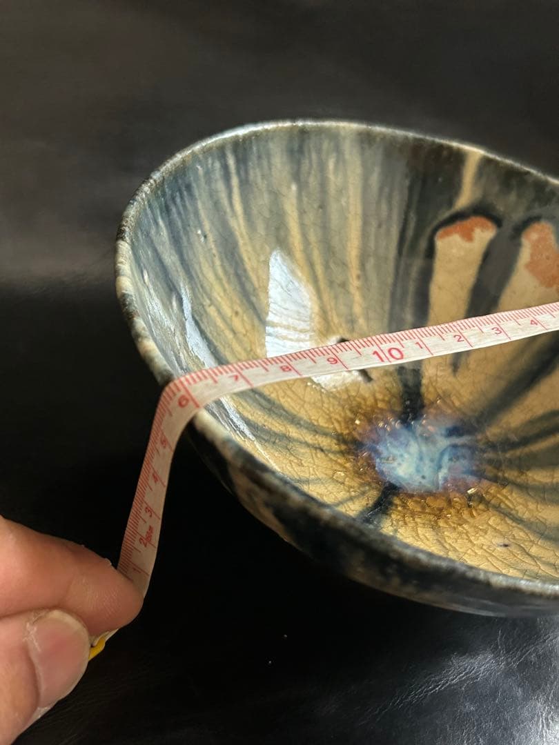 究極の美◾️蔵から、またまた凄そうな古い抹茶茶碗が出て来ました。