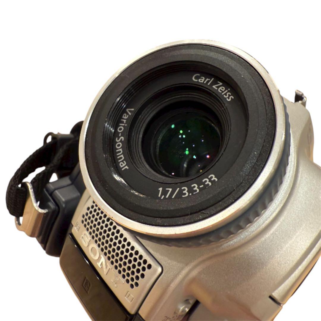 【美品】 SONY　DCR-TRV18　MiniDV対応 ビデオカメラ