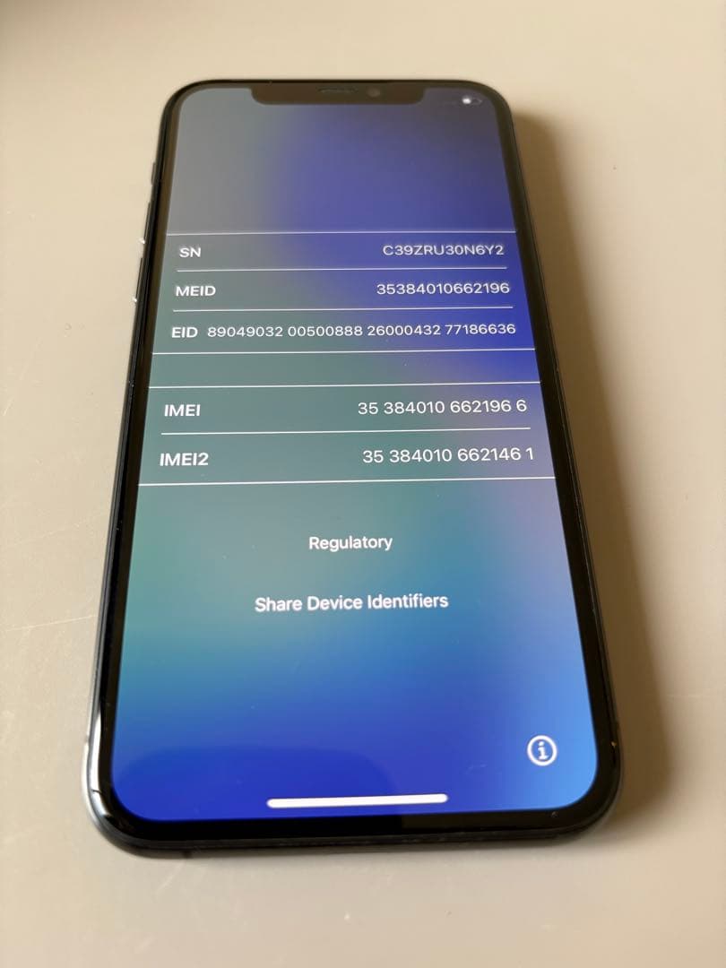 iPhone11pro 本体 64GB スペースグレー 目立つ傷なし
