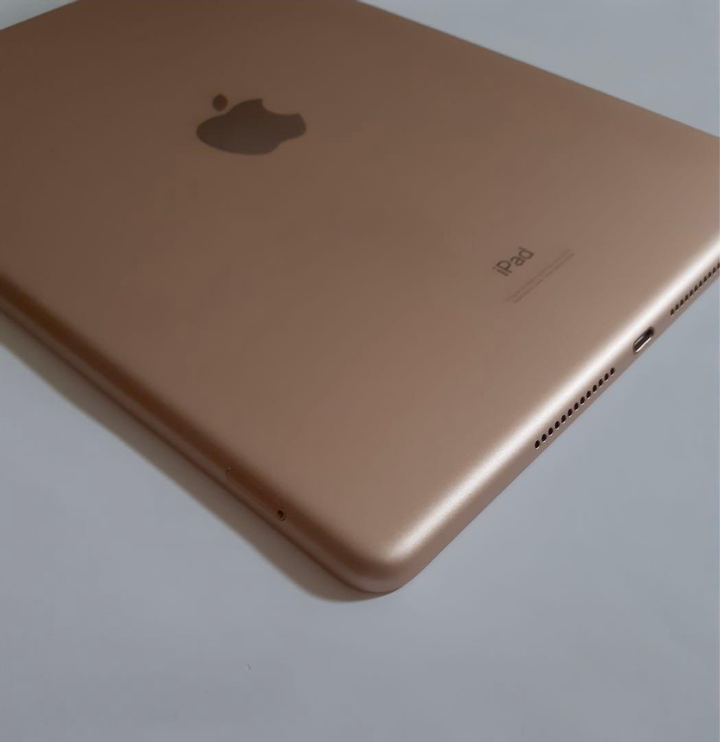 iPad 8 第八世代 32GB Wi-Fi + cellular ゴールド