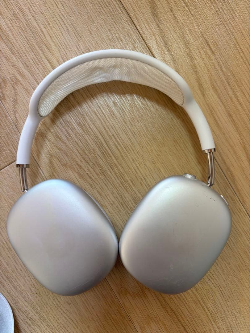 Apple AirPods Max 初期世代