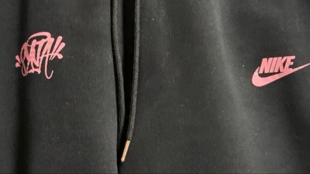 Nike syna world tech fleece 即日発送