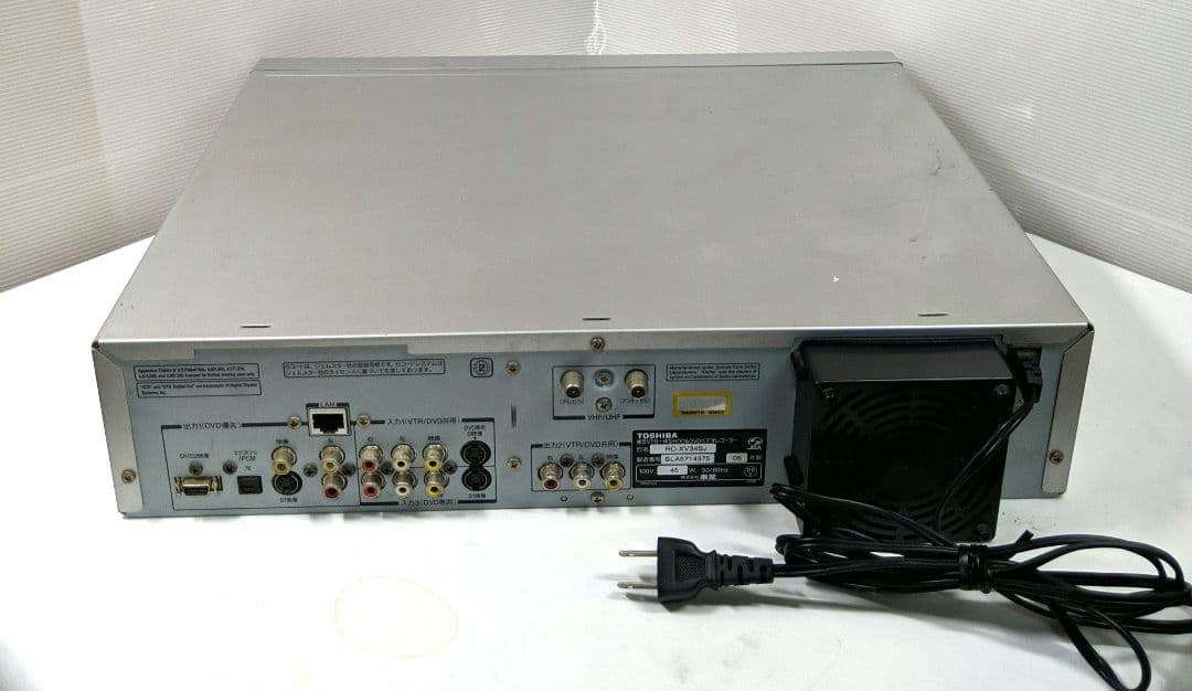 TOSHIBA VTR一体型ビデオレコーダー　　　　RD-XV34SJ