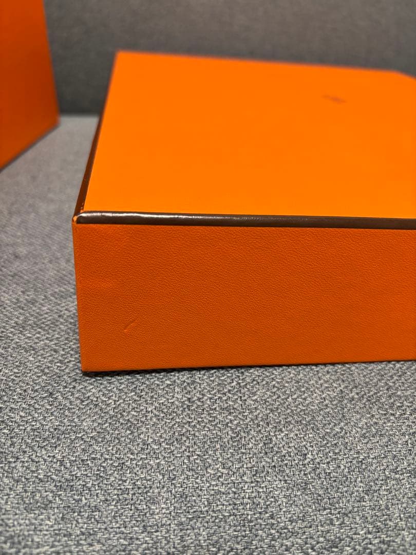 エルメス　箱と紙袋とリボンのみ　オレンジボックス　ピコタンmm 22 ラッピング