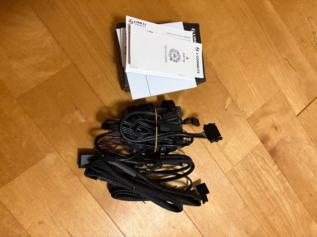 PC用ファン・クーラー Iian li SL120 V2 RGB