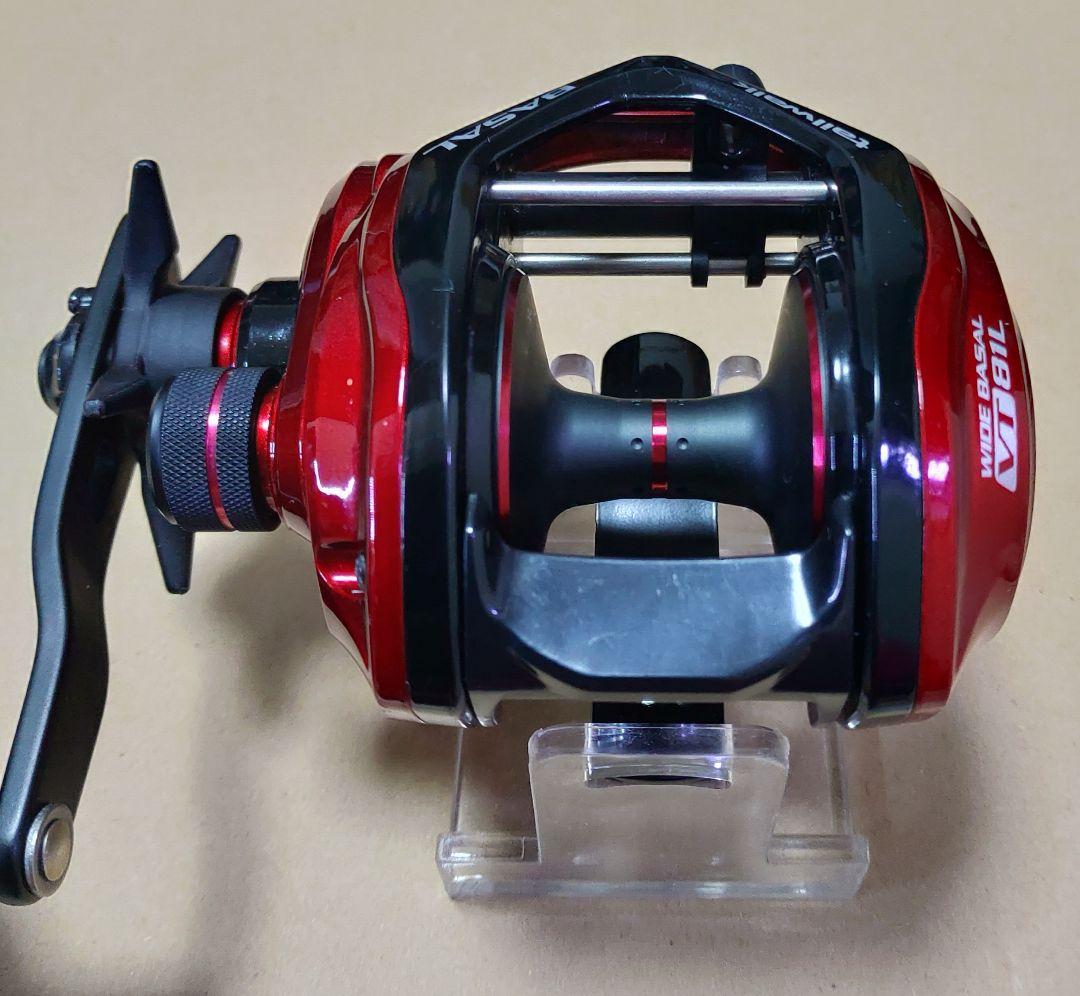 tailwalk Wide Basal VT-81L ベイトリール レッド