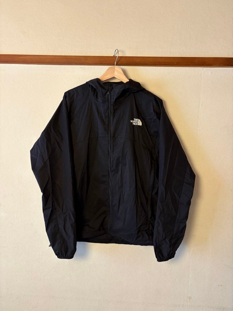 The North Face スワローテイルフーディー　NP22202