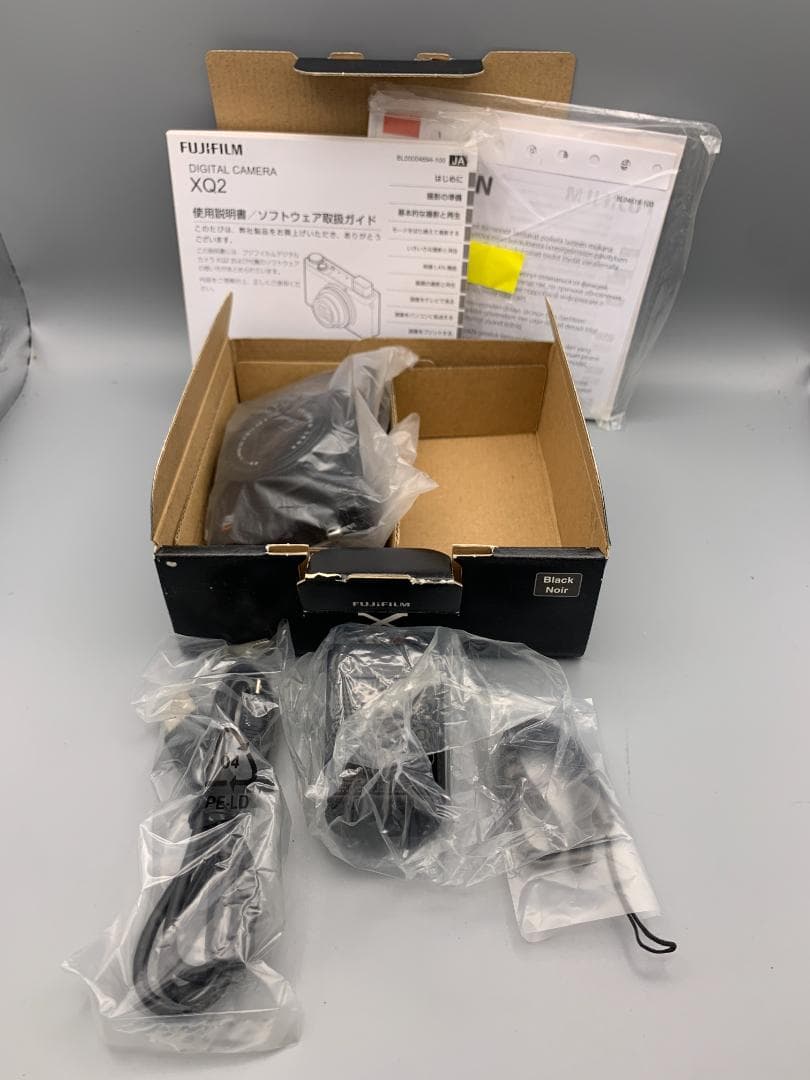 【XQ2】Fujifilm XQ2 コンパクトデジタルカメラ ブラック