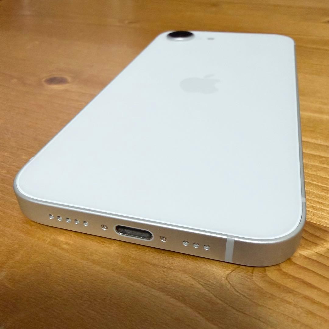 iPhone16e 256GB ホワイトSIMフリー