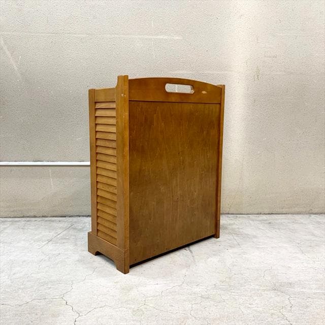 オールドカリモクのホワイトメラミンラック