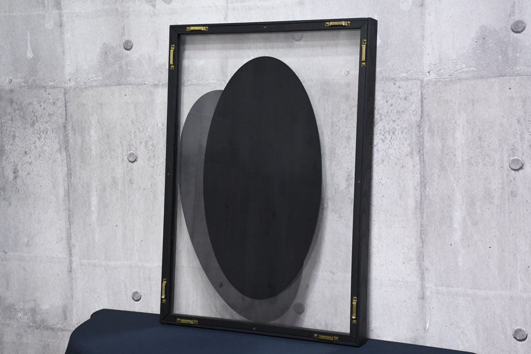 EEK132 展示品 カッシーナ デッドライン ミラー 29万 ブラックフレーム