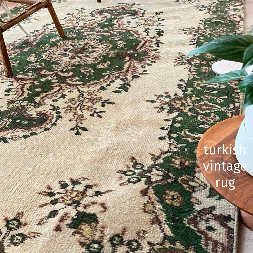 メダリオン113×199カーキ　リッチwool グリーン　トルコヴィンテージラグ
