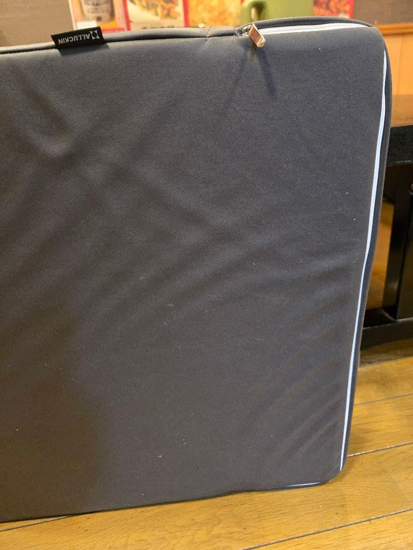 業務用　高反発ウレタン座布団　22枚　厚み10cm　　グレー