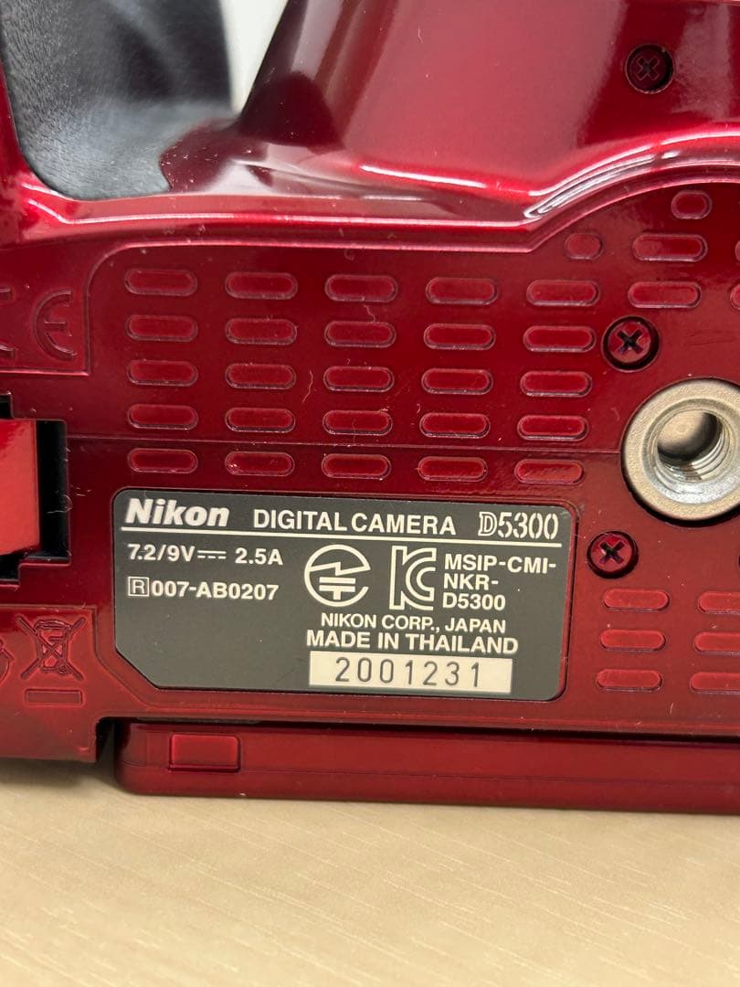 【ジャンク品】Nikonデジタル一眼レフカメラ