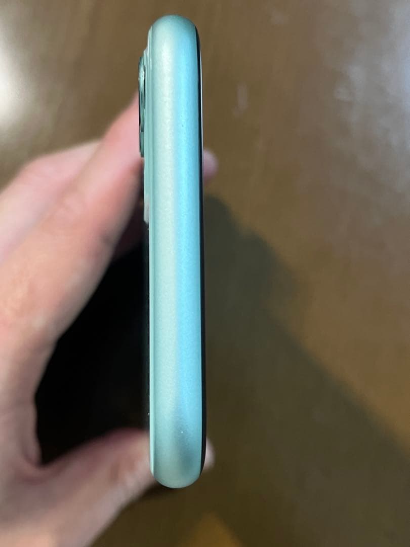 iPhone 11 64GB グリーン