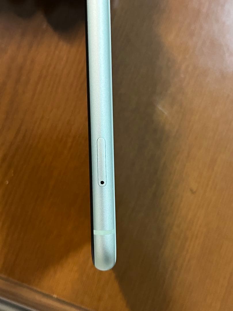 iPhone 11 64GB グリーン