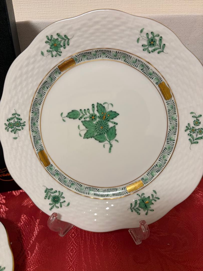 未使用保管品　ヘレンド　アポニーグリーン19cm　デザートプレート2枚