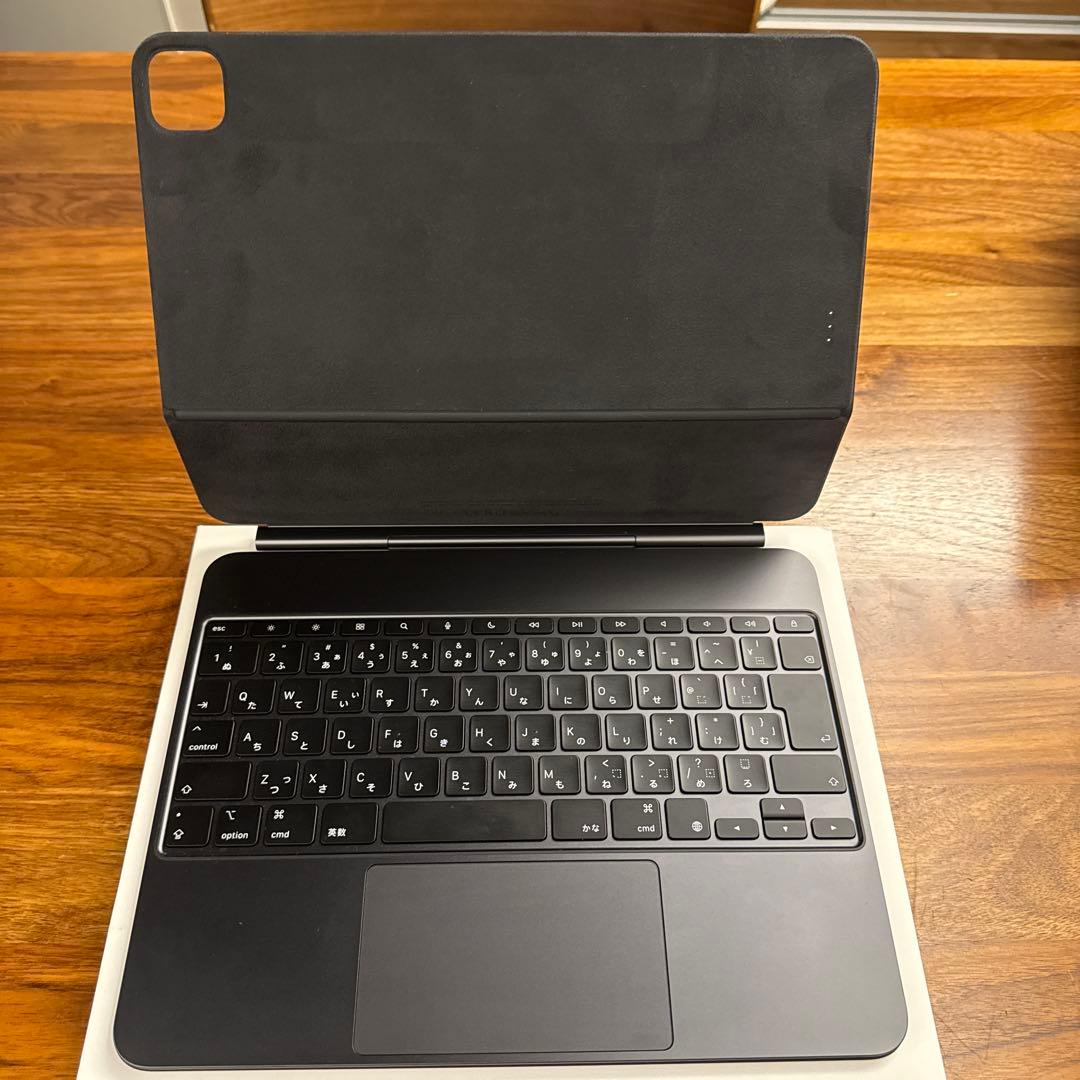 iPad Pro 13インチ(M4) Magic Keyboard