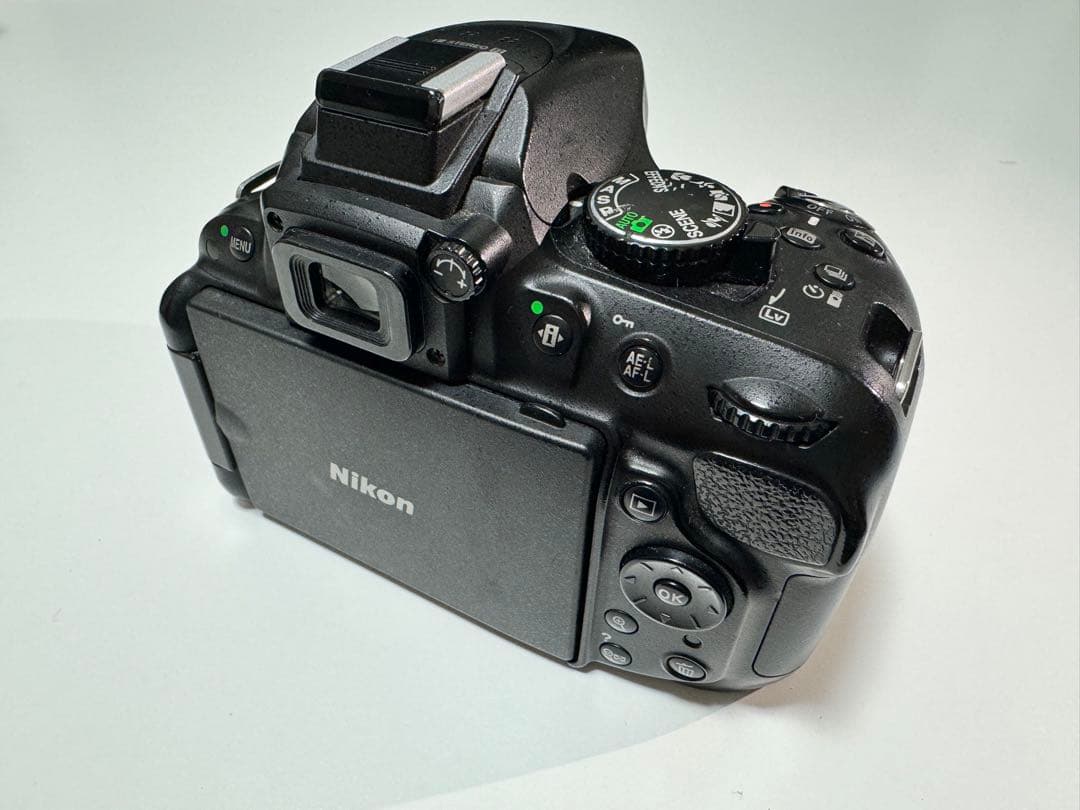 Nikon D5200 一眼レフ 本体+レンズ4本+バッテリー4個+他付属品