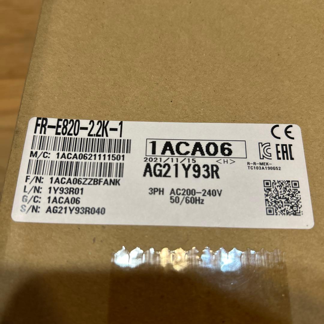 【新品】三菱電機 FR-E820-2.2K-1 インバータ