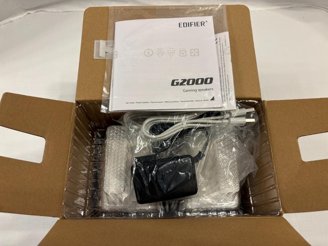 【美品】Edifier G2000 RGB ゲーミング PCスピーカー ホワイト