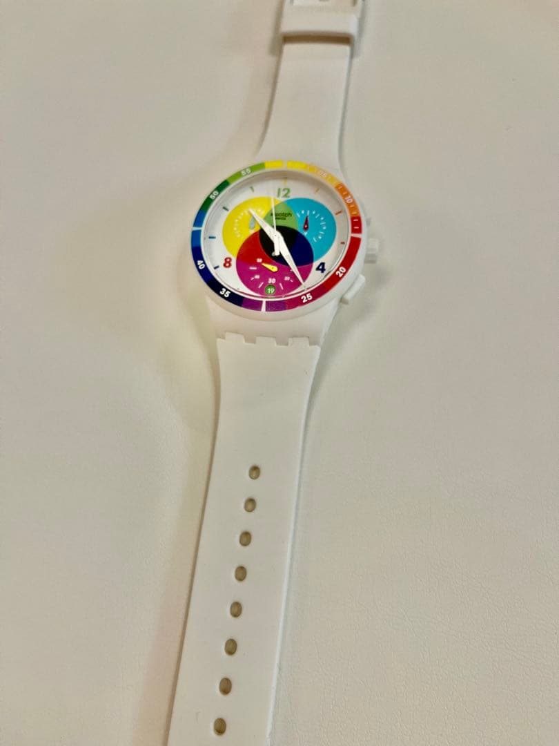 【レア】スウォッチ　マルチカラークロノグラフ　レインボーカラフル文字盤