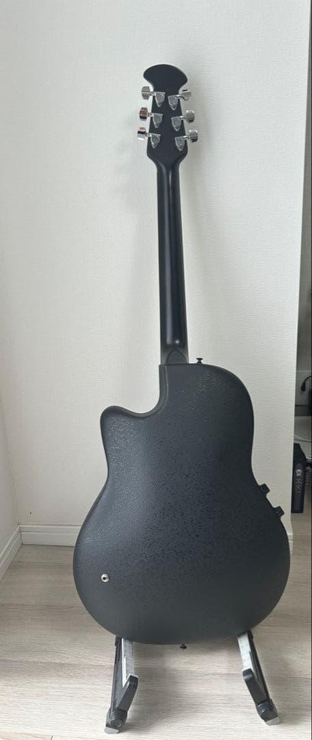 Celebrity by Ovation CC-57_エレアコ