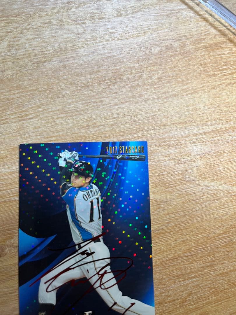 【極美品】プロ野球チップス　大谷翔平　赤サイン箔押し