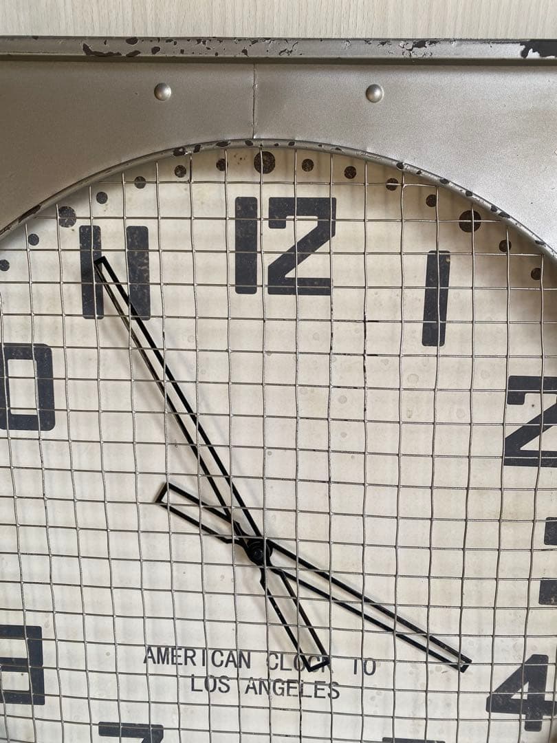 掛時計　ヴィンテージ　特大掛時計　鉄製　メッシュ