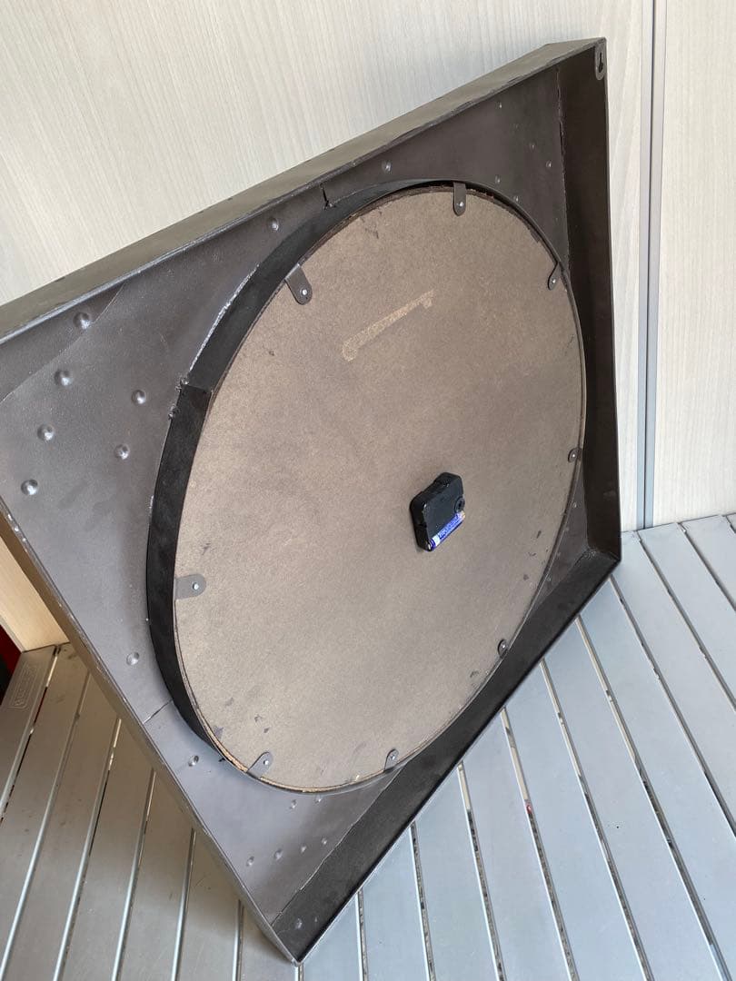 掛時計　ヴィンテージ　特大掛時計　鉄製　メッシュ