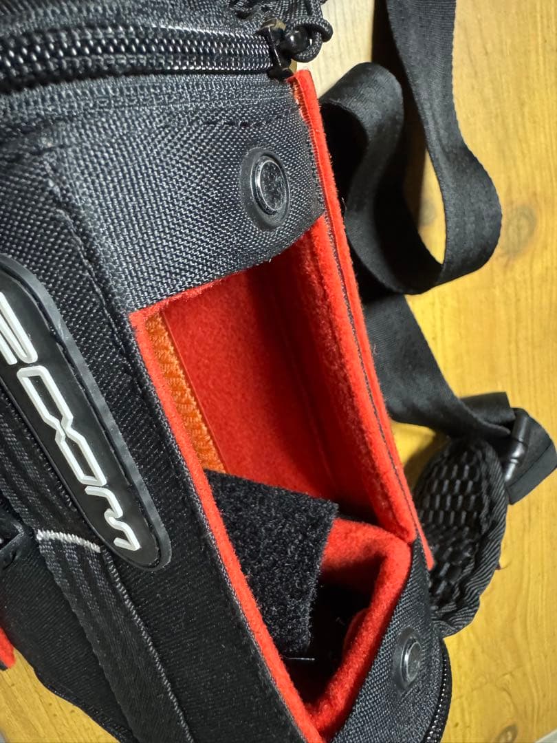 ZOOM F6 マルチトラックフィールドレコーダー